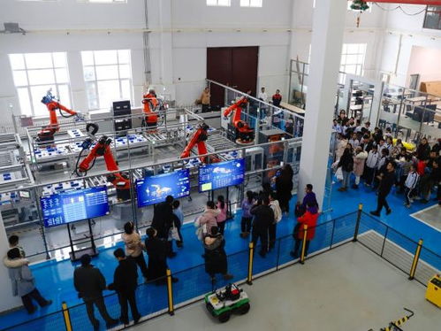 打卡哈工程智慧工厂，许下报国心愿的影视拍摄之旅